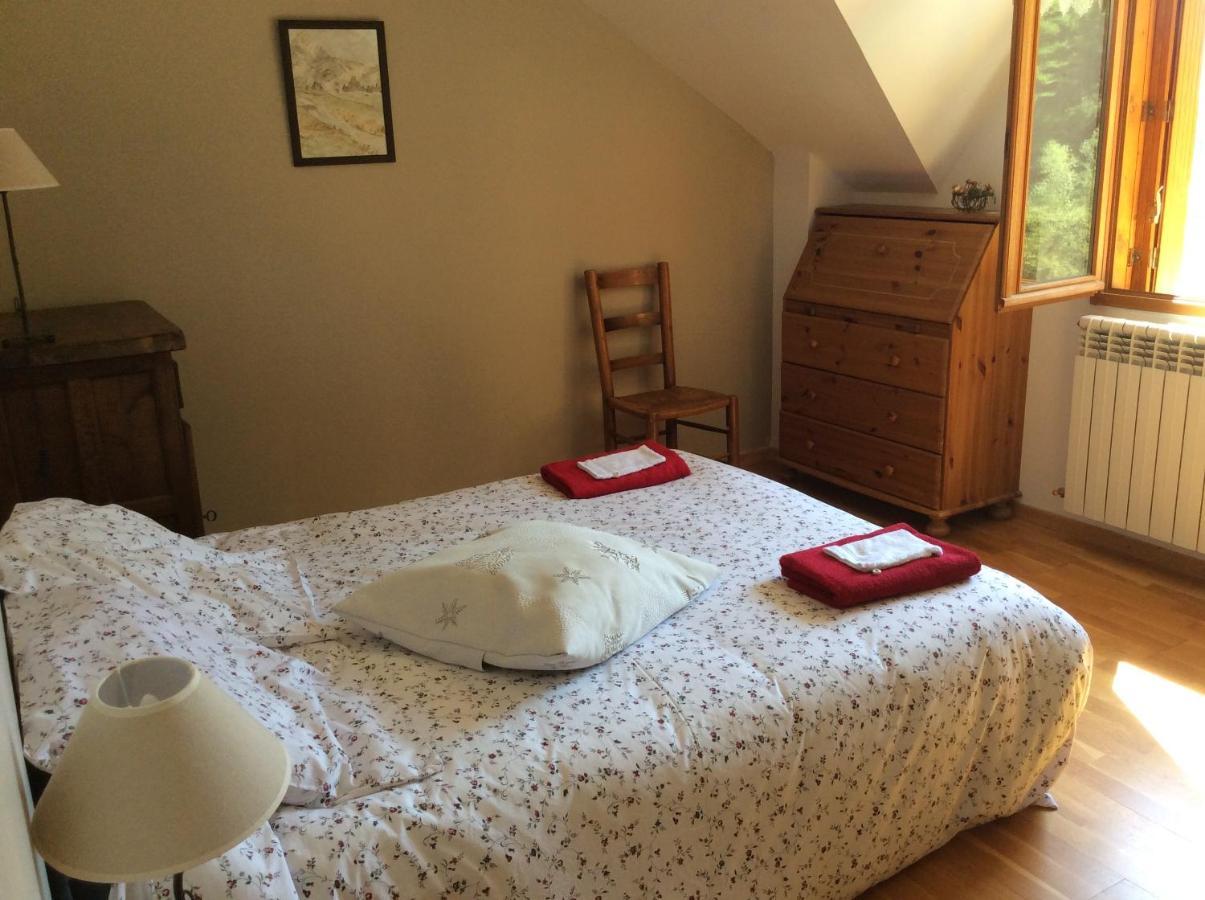 Chambre D'Hote Les Carlines Bed & Breakfast Arvieux Bagian luar foto